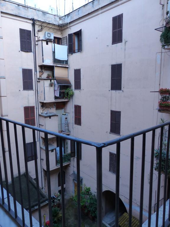 Between Termini&Colosseo Rome Buitenkant foto